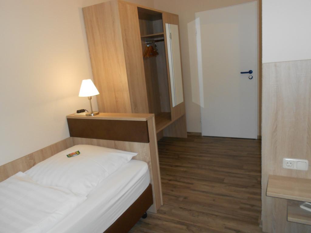 Hotel-Restaurant Tuexen Rendsburg Bilik gambar