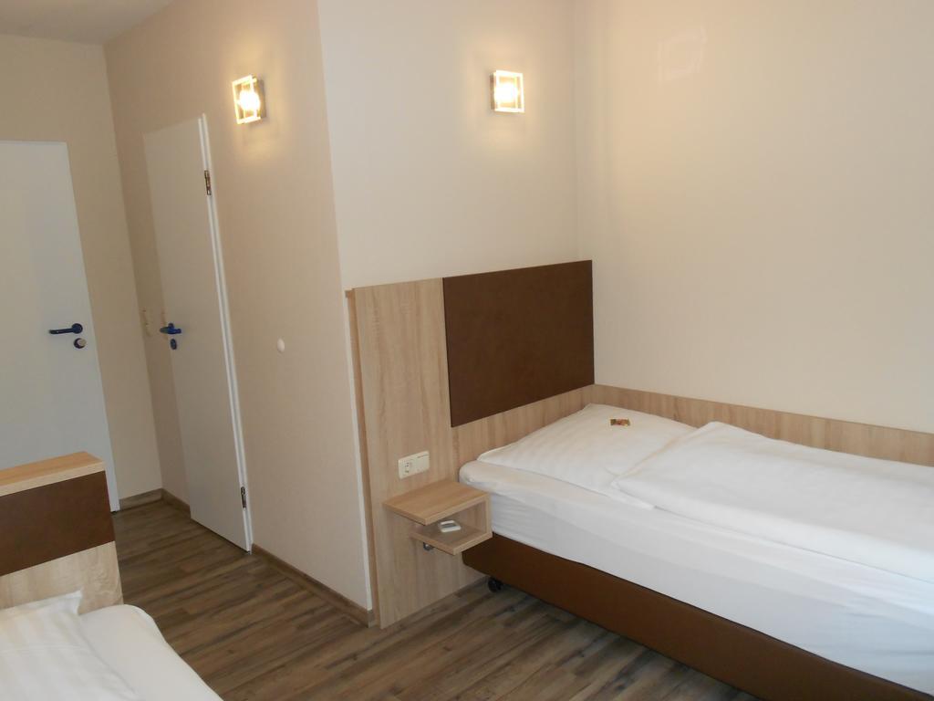 Hotel-Restaurant Tuexen Rendsburg Bilik gambar